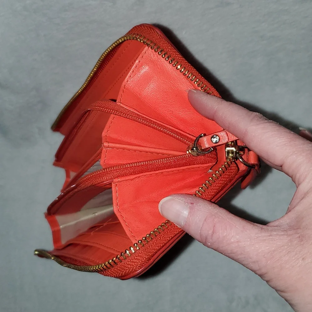 Kate Spade New York Bow Terrace Nisha Continental Wallet - Picture 7 of 16